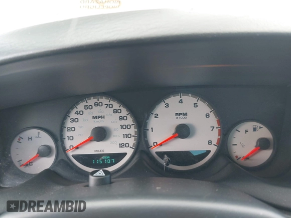 2003 Dodge Neon SXT z VIN 1B3ES56C43D247003, wystawiony jako IAAI lot #42111917 z przebiegiem 115 107 mil mil oraz . Historia ofert i sprzedaży dostępna na DreamBid. Obrazek 7.