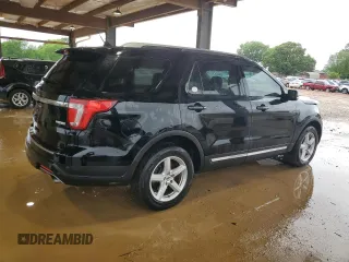 2018 Ford Explorer XLT with VIN 1FM5K7DH7JGB51172, listed as a Copart auction lot 53892525 with 140,896 mi miles and Salvage Title. Bid and sale history available at DreamBid. Image 3.