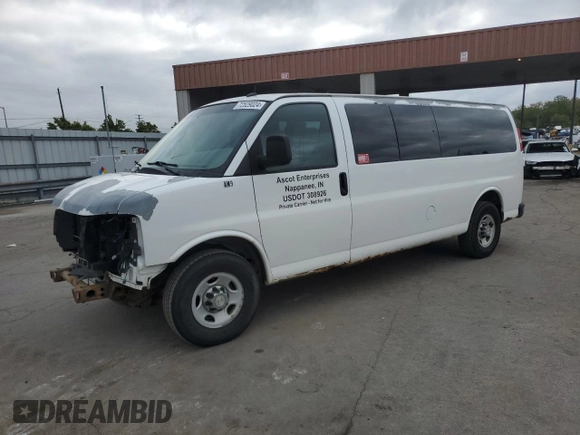 2012 Chevrolet Express Passenger 1LT z VIN 1GAZG1FA7C1125691, wystawiony jako Copart lot #72529024 z przebiegiem 256 684 mil mil oraz Szkoda całkowita • Salvage title. Historia ofert i sprzedaży dostępna na DreamBid. Obrazek 1.