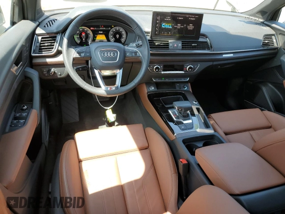 2024 Audi Q5 S line Premium Plus с VIN WA1E2AFY5R2086601, выставлен на аукционе Copart как лот 53965715 с пробегом 5 844 миль миль и Списание • Salvage title. История ставок и продаж доступна на DreamBid. Изображение 8.