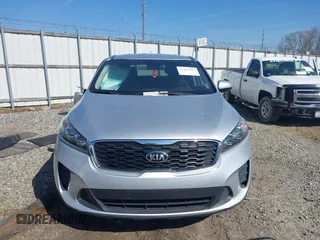 2020 Kia Sorento LX with VIN 5XYPG4A3XLG635252, listed as a IAAI auction lot 41424255 with 94,489 mi miles. Bid and sale history available at carsss.com. Image 12.