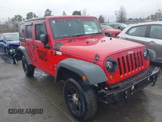 2009 Jeep Wrangler Unlimited X with VIN 1J4GZ39159L711992, listed as a IAAI auction lot 41416000 with 270,461 mi miles. Bid and sale history available at carsss.com. Image 1.