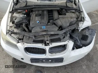 2010 BMW 3 Series 328i with VIN WBAPH5C52AA440273, listed as a Copart auction lot 74540174 with 268,703 mi miles and Salvage title. Bid and sale history available at DreamBid. Image 11.