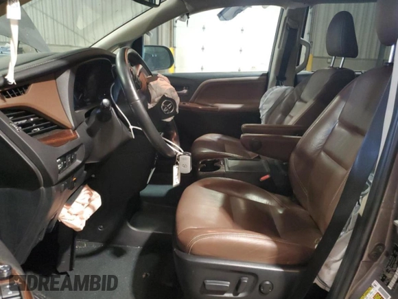 2019 Toyota Sienna XLE with VIN 5TDDZ3DC0KS218985, listed as a Copart auction lot 62550935 with 42,925 mi miles and Salvage title. Bid and sale history available at DreamBid. Image 7.