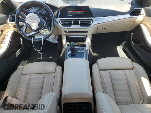 2020 BMW 3 Series 330i with VIN WBA5R1C08LFJ74460, listed as a Copart auction lot 47892805 with 28,447 mi miles and Salvage title. Bid and sale history available at DreamBid. Image 8.