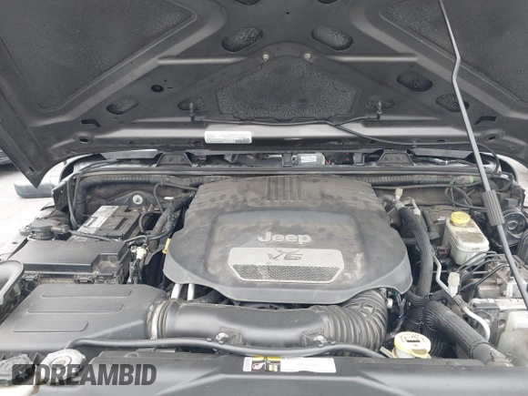 2016 Jeep Wrangler Unlimited Sport с VIN 1C4BJWDG7GL215562, выставлен на аукционе IAAI как лот 42425994 с пробегом 81 895 миль миль и . История ставок и продаж доступна на DreamBid. Изображение 10.