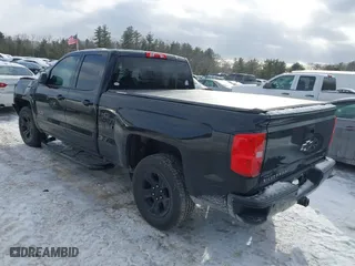 2017 Chevrolet Silverado 1500 LT with VIN 1GCVKRECXHZ262820, listed as a IAAI auction lot 41612608 with 152,577 mi miles. Bid and sale history available at carsss.com. Image 3.