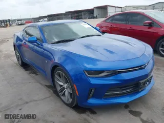 2016 Chevrolet Camaro 2LT with VIN 1G1FD1RS0G0139038, listed as a IAAI auction lot 41888250 with 101,864 mi miles. Bid and sale history available at carsss.com. Image 1.