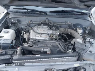 1993 Toyota T100 z VIN JT4VD10C0P0009821, wystawiony jako IAAI lot #41788269 z przebiegiem 144 505 mil mil oraz . Historia ofert i sprzedaży dostępna na DreamBid. Obrazek 10.