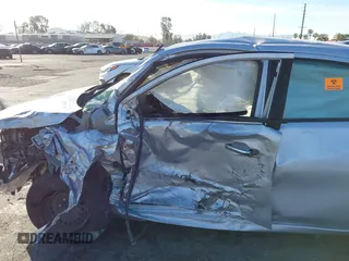 2017 Nissan Versa SV z VIN 3N1CN7AP6HL812391, wystawiony jako IAAI lot #41095208 z przebiegiem 10 mil mil oraz . Historia ofert i sprzedaży dostępna na DreamBid. Obrazek 12.