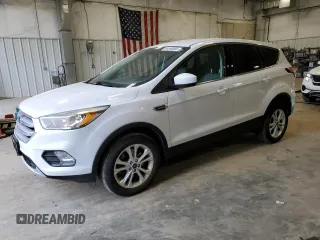 2017 Ford Escape SE with VIN 1FMCU9GD1HUD43687, listed as a Copart auction lot 54596585 with 96,721 mi miles and Clean Title. Bid and sale history available at carsss.com. Image 1.