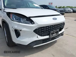 2022 Ford Escape SE with VIN 1FMCU0G65NUA44597, listed as a IAAI auction lot 42308562 with 71,884 mi miles and . Bid and sale history available at DreamBid. Image 6.