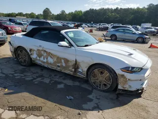 2020 Ford Mustang EcoBoost z VIN 1FATP8UH4L5131470, wystawiony jako Copart lot #55918245 z przebiegiem 81 072 mil mil oraz Szkoda całkowita • Salvage title. Historia ofert i sprzedaży dostępna na DreamBid. Obrazek 4.