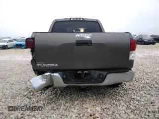 2013 Toyota Tundra z VIN 5TFEM5F14DX061968, wystawiony jako Copart lot #55904335 z przebiegiem 163 100 mil mil oraz Czysty tytuł • Clean title. Historia ofert i sprzedaży dostępna na DreamBid. Obrazek 6.