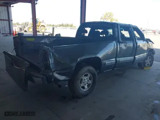 2002 Chevrolet Silverado 1500 LT with VIN 2GCEK19T421243787, listed as a IAAI auction lot 41760753 with 299,834 mi miles. Bid and sale history available at carsss.com. Image 4.
