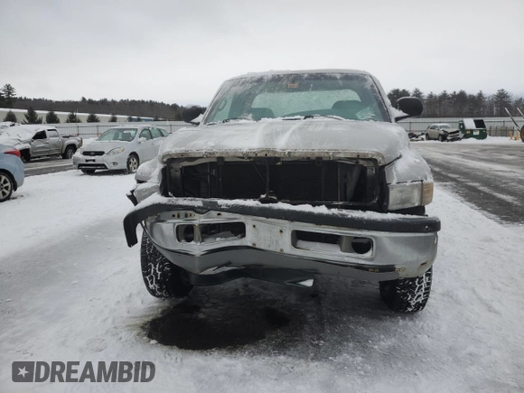1998 Dodge 2500 with VIN 1B7KF23ZXWJ157552, listed as a Copart auction lot 44832805 with 219,971 mi miles and Clean title. Bid and sale history available at DreamBid. Image 5.