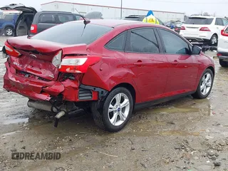 2013 Ford Focus SE with VIN 1FADP3F20DL204797, listed as a IAAI auction lot 41404937 with 146,643 mi miles. Bid and sale history available at carsss.com. Image 4.