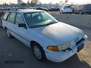 1995 Ford Escort z VIN 3FASP15J4SR123210, wystawiony jako IAAI lot #41397803 z przebiegiem 72 765 mil mil oraz . Historia ofert i sprzedaży dostępna na DreamBid. Obrazek 1.