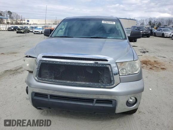 2013 Toyota Tundra z VIN 5TFUM5F17DX041659, wystawiony jako Copart lot #47637415 z przebiegiem 133 846 mil mil oraz Szkoda całkowita • Salvage title. Historia ofert i sprzedaży dostępna na DreamBid. Obrazek 5.