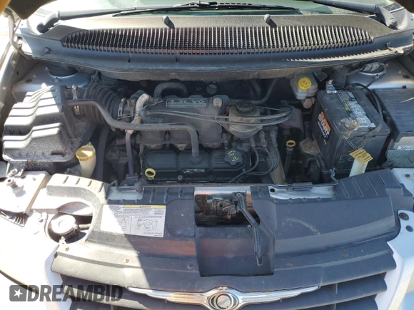 2005 Chrysler Town & Country with VIN 1C4GP45R15B331240, listed as a Copart auction lot 49814155 with 326,505 mi miles and Clean Title. Bid and sale history available at carsss.com. Image 12.
