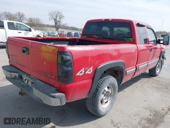 2000 Chevrolet Silverado 1500 LT with VIN 1GCEK19T9YE263251, listed as a IAAI auction lot 42049501 with 238,729 mi miles and . Bid and sale history available at DreamBid. Image 4.