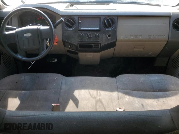 2008 Ford F-350 with VIN 1FTWW30R08EC00688, listed as a Copart auction lot 61380664 with 316,878 mi miles and Clean title. Bid and sale history available at DreamBid. Image 8.