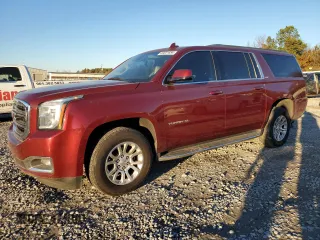 2017 GMC Yukon XL SLT with VIN 1GKS1GKC6HR304645, listed as a Copart auction lot 83831654 with 137,035 mi miles and Salvage Title. Bid and sale history available at carsss.com. Image 1.