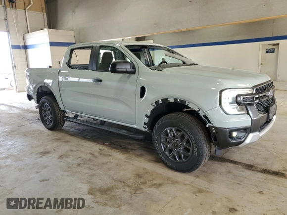 2024 Ford Ranger XLT with VIN 1FTER4HH0RLE39367, listed as a Copart auction lot 43807975 with 2,217 mi miles and Salvage Title. Bid and sale history available at carsss.com. Image 4.