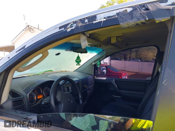 2010 Nissan Titan XE with VIN 1N6AA0EJ4AN311838, listed as a IAAI auction lot 41789366 with 208,900 mi miles. Bid and sale history available at carsss.com. Image 6.