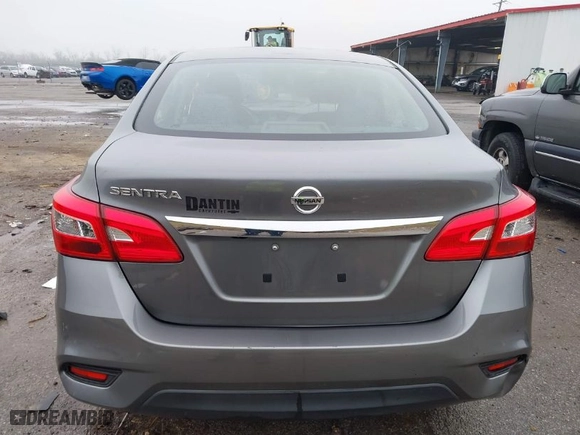 2019 Nissan Sentra SR with VIN 3N1AB7AP5KY262076, listed as a IAAI auction lot 41185175 with 98,834 mi miles. Bid and sale history available at carsss.com. Image 16.