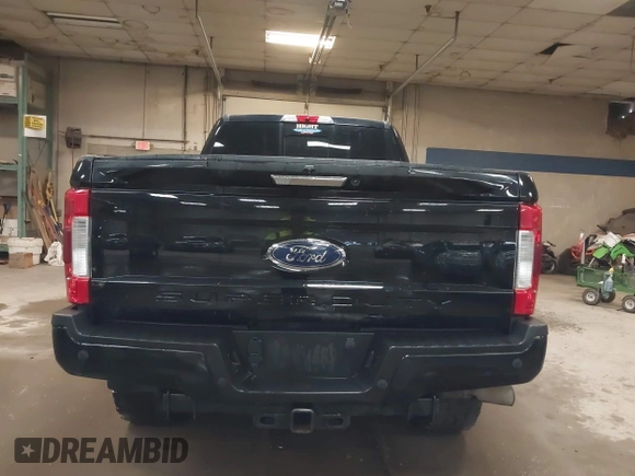 2019 Ford F-250 XL z VIN 1FT7W2BT6KEF45755, wystawiony jako IAAI lot #41684286 z przebiegiem 113 157 mil mil oraz . Historia ofert i sprzedaży dostępna na DreamBid. Obrazek 17.