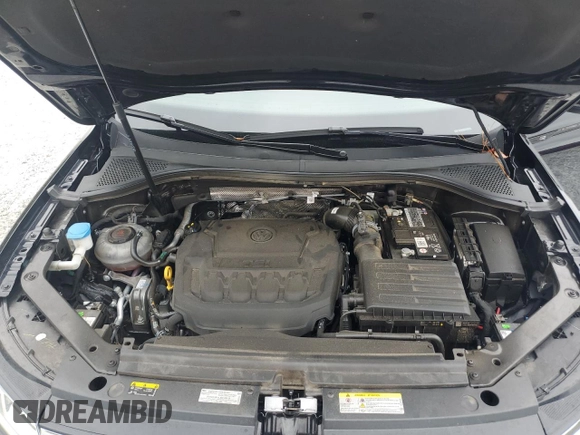 2023 Volkswagen Tiguan SEL R-Line with VIN 3VV4B7AX6PM020956, listed as a Copart auction lot 79680384 with 31,220 mi miles and Salvage title. Bid and sale history available at DreamBid. Image 12.