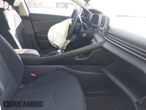 2024 Hyundai Elantra SE with VIN KMHLL4DG6RU689238, listed as a IAAI auction lot 41100513 with 21,566 mi miles and . Bid and sale history available at DreamBid. Image 5.