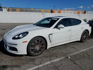 2015 Porsche Panamera 4 with VIN WP0AA2A7XFL007425, listed as a Copart auction lot 39322434 with 74,117 mi miles. Bid and sale history available at carsss.com. Image 1.