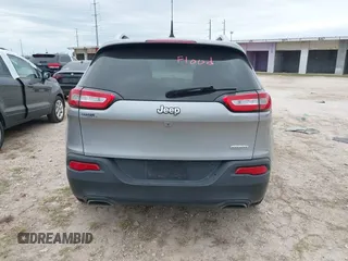 2018 Jeep Cherokee Latitude with VIN 1C4PJLCX4JD559096, listed as a IAAI auction lot 41925282 with 127,488 mi miles and . Bid and sale history available at DreamBid. Image 16.
