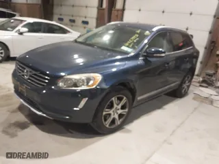 2015 Volvo XC60 T6 with VIN YV4902RKXF2687103, listed as a IAAI auction lot 41467485 with 97,004 mi miles. Bid and sale history available at carsss.com. Image 17.