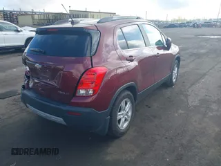 2016 Chevrolet Trax LT z VIN 3GNCJLSB3GL227097, wystawiony jako IAAI lot #42208844 z przebiegiem 118 887 mil mil oraz . Historia ofert i sprzedaży dostępna na DreamBid. Obrazek 4.
