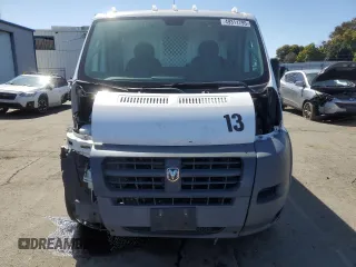 2017 Ram ProMaster Cargo with VIN 3C6TRVAG9HE547676, listed as a Copart auction lot 49311795 with 138,365 mi miles and Clean Title. Bid and sale history available at DreamBid. Image 5.