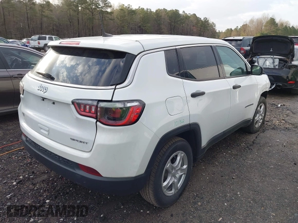 2022 Jeep Compass Sport z VIN 3C4NJCAB4NT121306, wystawiony jako IAAI lot #41763183 z przebiegiem 20 589 mil mil oraz . Historia ofert i sprzedaży dostępna na DreamBid. Obrazek 4.