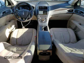 2017 Lincoln MKZ Hybrid Reserve with VIN 3LN6L5MU9HR603287, listed as a Copart auction lot 61403955 with 135,739 mi miles and Salvage title. Bid and sale history available at DreamBid. Image 8.