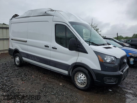 2023 Ford Transit Cargo with VIN 1FTBR2X81PKA94796, listed as a Copart auction lot 59571775 with 17,769 mi miles and Salvage title. Bid and sale history available at DreamBid. Image 4.