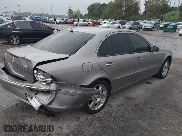 2005 Mercedes-Benz E 320 with VIN WDBUF65JX5A720927, listed as a IAAI auction lot 41752841 with 134,041 mi miles and . Bid and sale history available at DreamBid. Image 4.