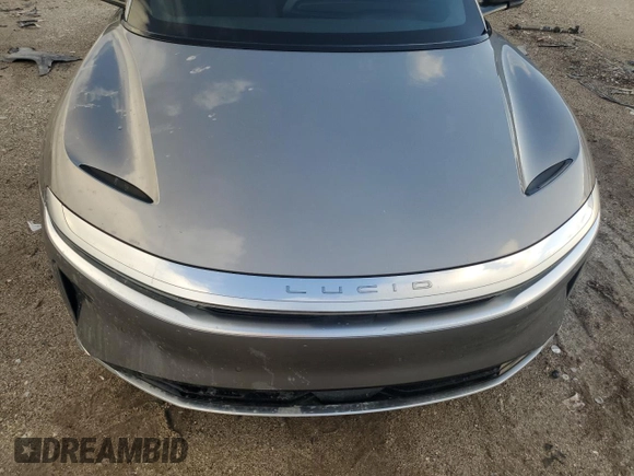 2023 Lucid Air Touring z VIN 50EA1TEA5PA004467, wystawiony jako Copart lot #76620154 z przebiegiem 6 108 mil mil oraz Szkoda całkowita • Salvage title. Historia ofert i sprzedaży dostępna na DreamBid. Obrazek 11.