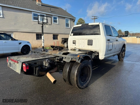 2022 Ram 3500 Chassis Cab Tradesman with VIN 3C7WRTCL4NG219881, listed as a Copart auction lot 85748774 with 350,674 mi miles and Clean Title. Bid and sale history available at carsss.com. Image 3.