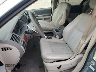 2008 Chrysler Town & Country Touring with VIN 2A8HR54P48R690598, listed as a Copart auction lot 59426895 with 230,738 mi miles and Salvage title. Bid and sale history available at DreamBid. Image 7.