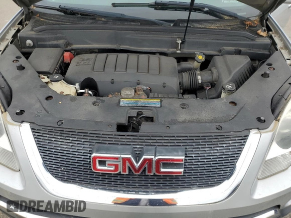 2010 GMC Acadia SLT1 z VIN 1GKLVMED8AJ135437, wystawiony jako Copart lot #59010535 z przebiegiem 101 589 mil mil oraz Czysty tytuł • Clean title. Historia ofert i sprzedaży dostępna na DreamBid. Obrazek 12.
