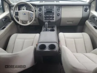 2009 Ford Expedition SSV z VIN 1FMFU16579LA03847, wystawiony jako Copart lot #50575235 z przebiegiem 142 140 mil mil oraz Czysty tytuł • Clean title. Historia ofert i sprzedaży dostępna na DreamBid. Obrazek 8.