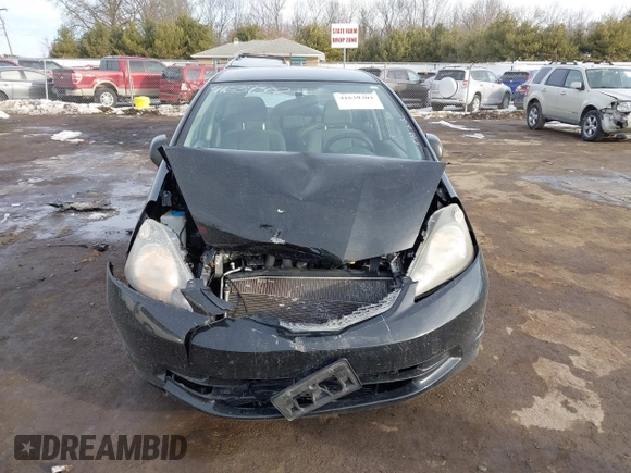 2010 Honda Fit with VIN JHMGE8H28AC014392, listed as a IAAI auction lot 41639302 with 147,433 mi miles. Bid and sale history available at carsss.com. Image 12.