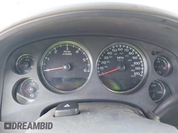 2007 Chevrolet Suburban LT с VIN 1GNFC16027R225418, выставлен на аукционе IAAI как лот 42466800 с пробегом Не указан миль и . История ставок и продаж доступна на DreamBid. Изображение 7.