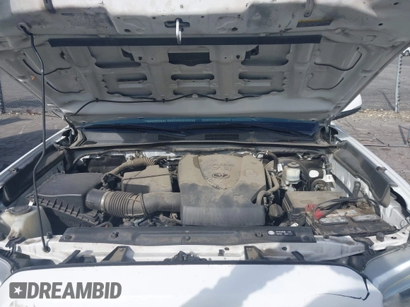 2018 Toyota Tacoma SR5 with VIN 3TMBZ5DN7JM016650, listed as a IAAI auction lot 41903835 with 105,123 mi miles and . Bid and sale history available at DreamBid. Image 10.